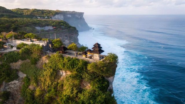 Penyelenggara Kuliah Online di Bali