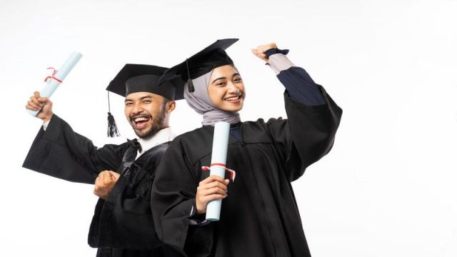 Kuliah S2 Berapa Tahun Lamanya? Panduan Lengkap untuk Menent